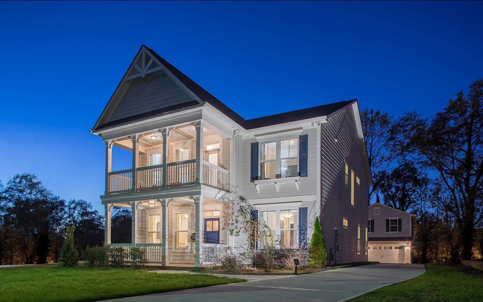 12 Family Houses, two-storey craftsman home with double porch, North Carolina